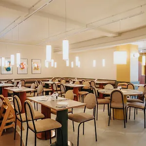 Hotel Azimut