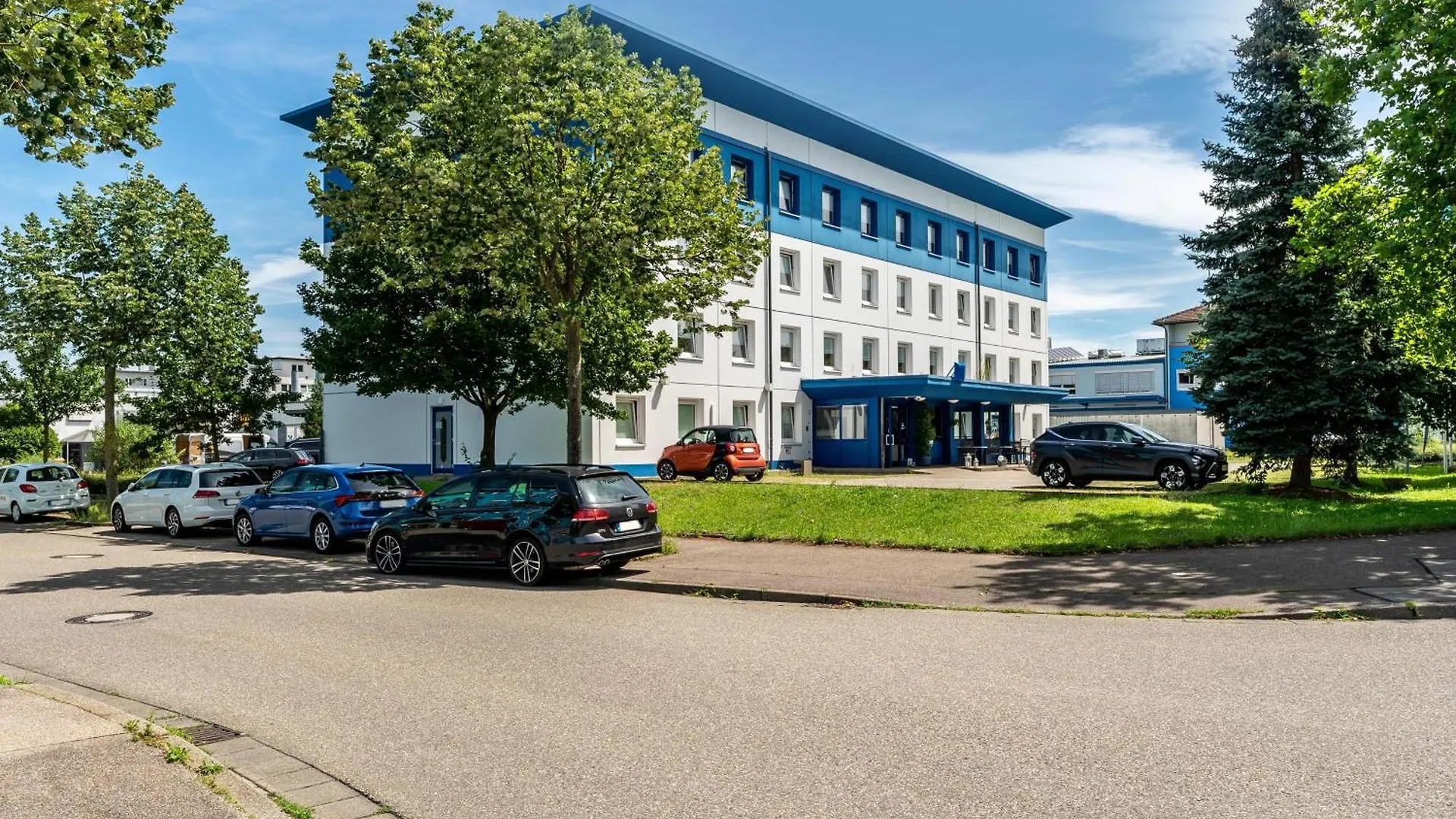 B&B Hotel Koeln-Porz 2*, Colonia Germania